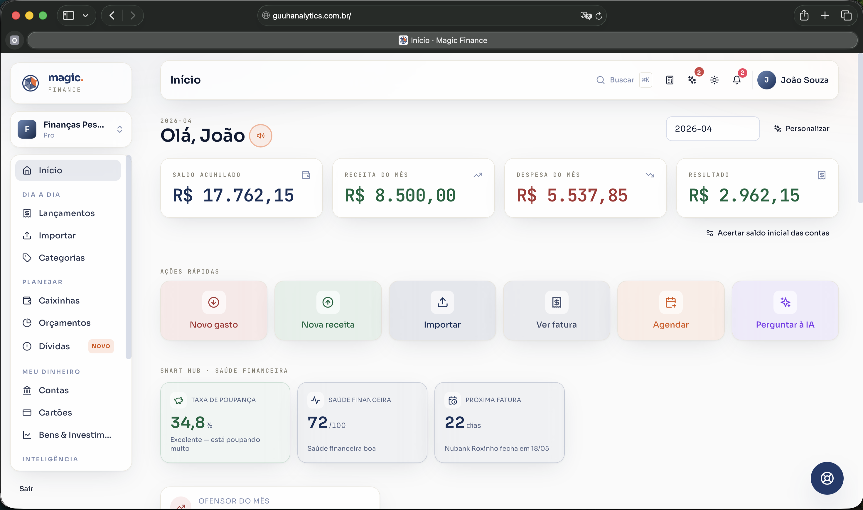Magic Finance — tela inicial do app com dashboard de finanças